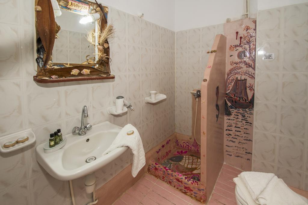 Mary Rooms Adamantas  Exteriör bild